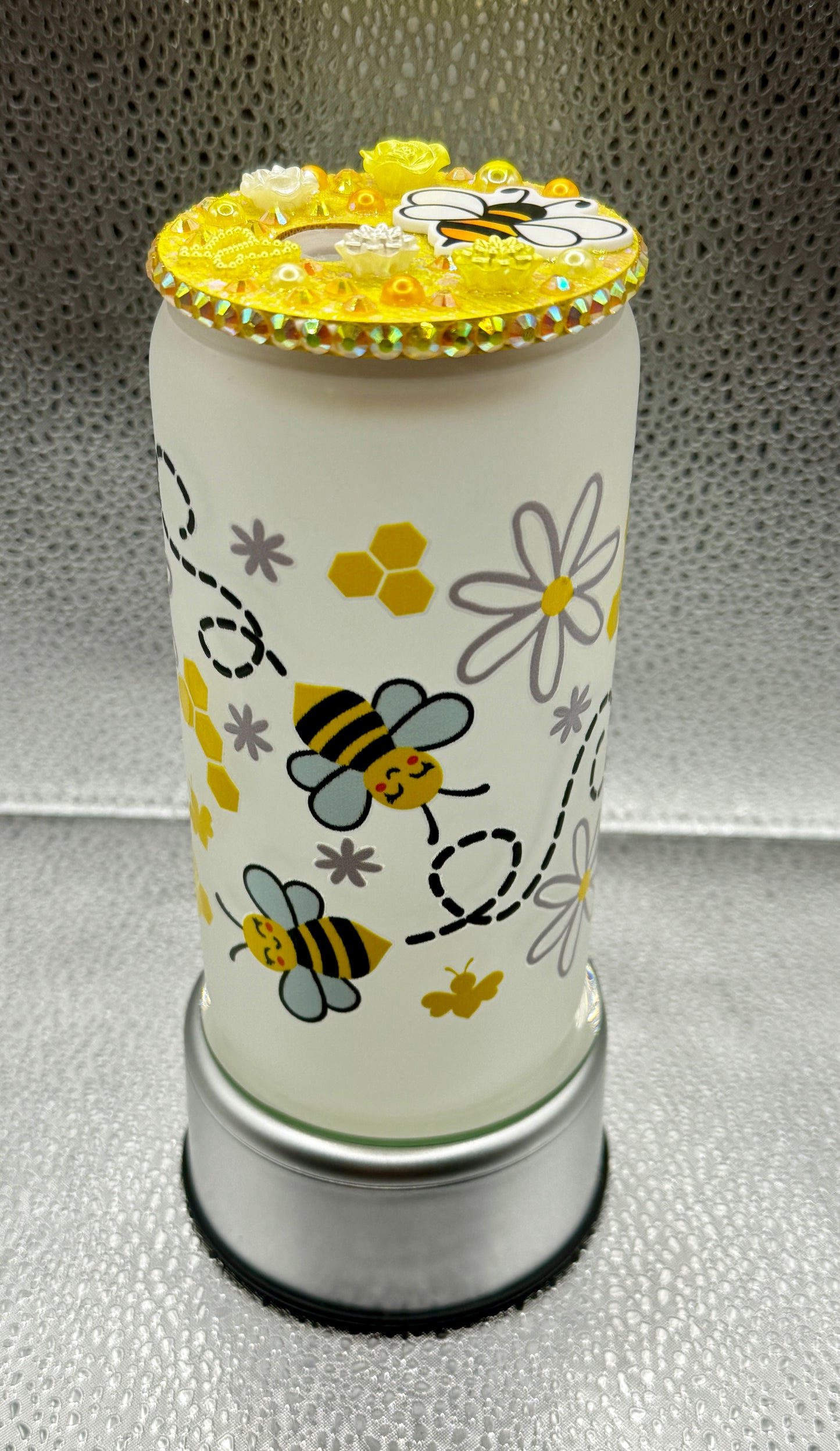 Bee-utiful Glass Drink Can